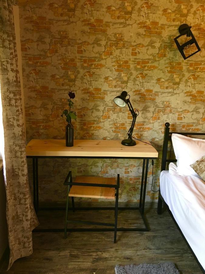 Berkri Gastro Yard & Guest House Yenokavan Extérieur photo